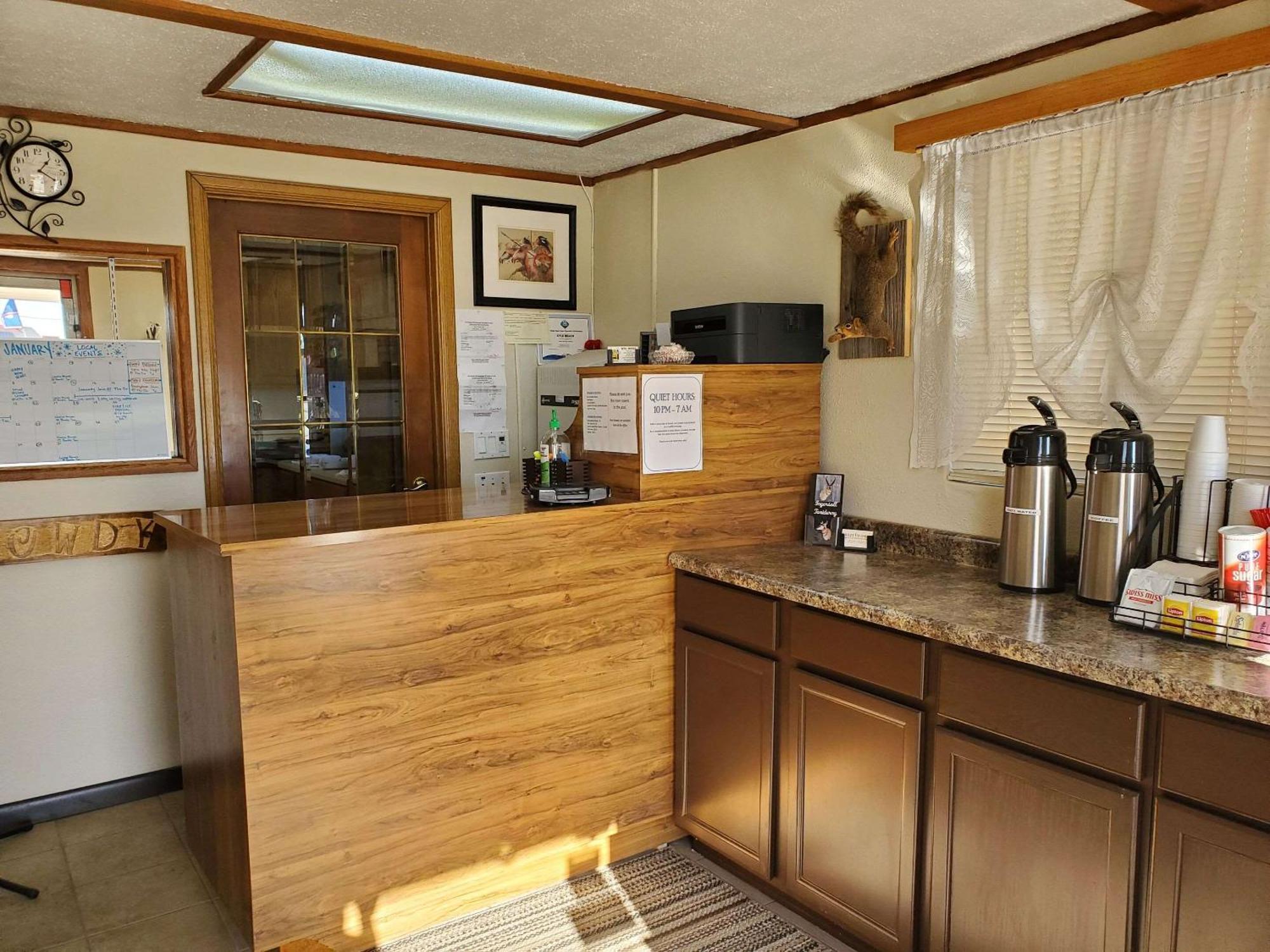 Rodeway Inn Buffalo Ngoại thất bức ảnh