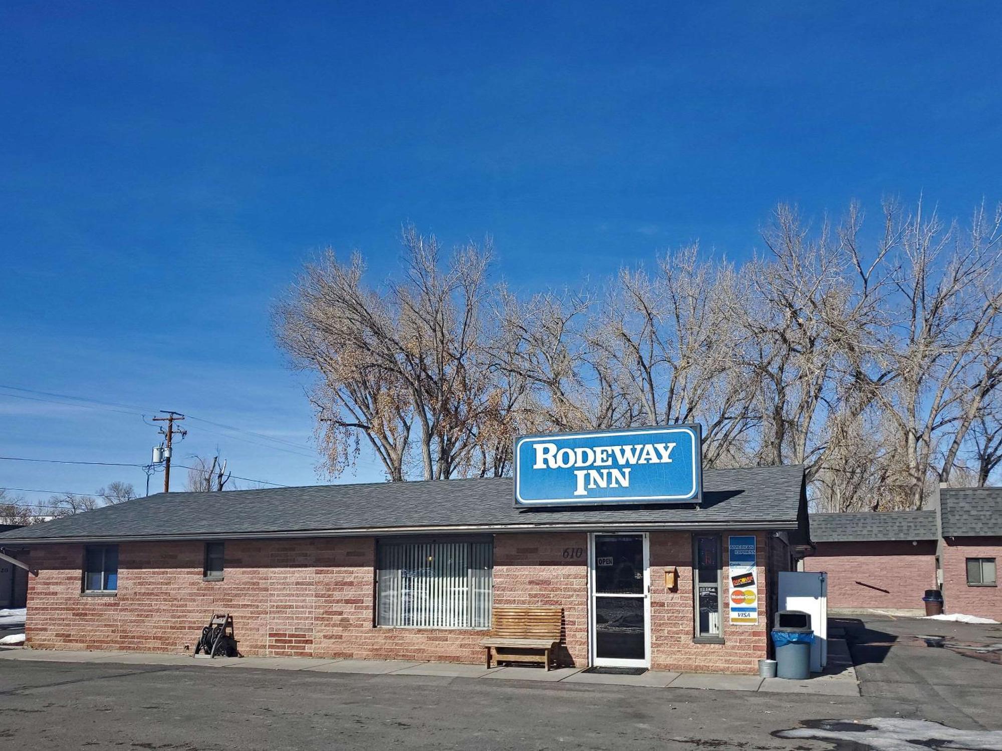 Rodeway Inn Buffalo Ngoại thất bức ảnh